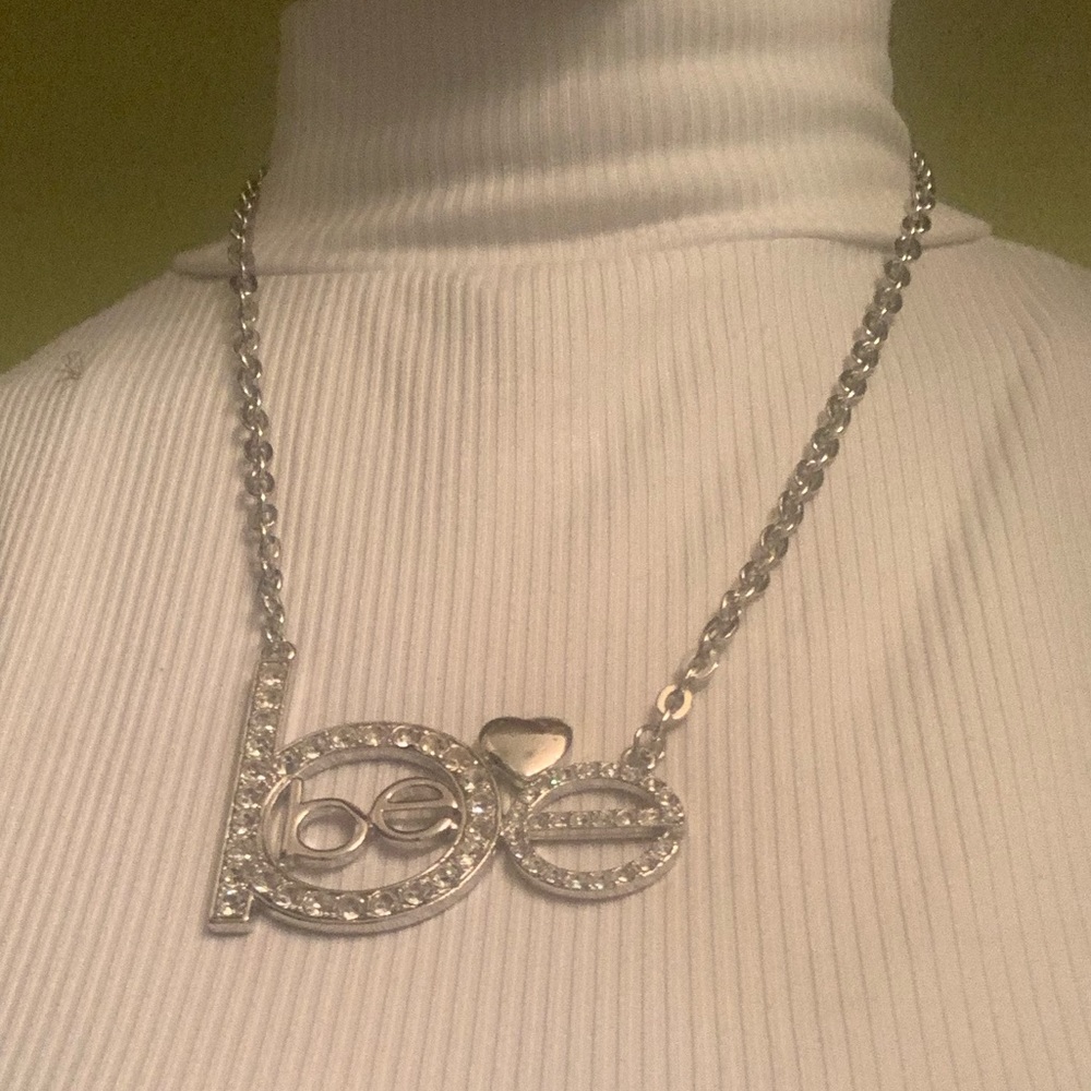 🌸 Bebe Rhinestone Necklace 🌸 - Picture 7 of 9